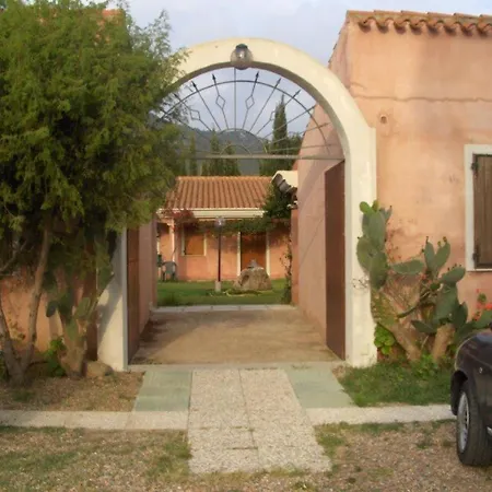 Hotel Sant'Efisio-3